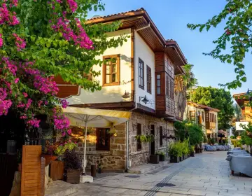 Calle de Kaleici, casco antiguo de Antalya