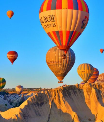 Sunrise hot air balloon over Goreme valley